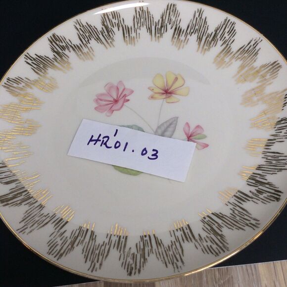 Winterling Bavaria Luncheon Dessert Plates 2 Mid Century Floral Gold Porcelain - Picture 9 of 9